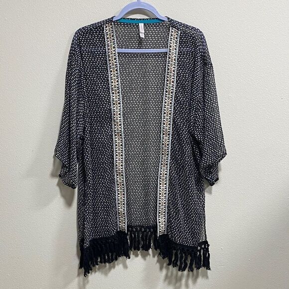 Xhilaration‎ Black White Kimono Cardigan Boho Fringe Trim Size M - Picture 3 of 13